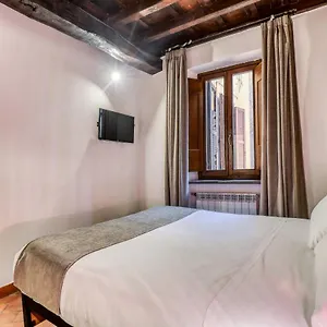 Luxury Navona ** Rom